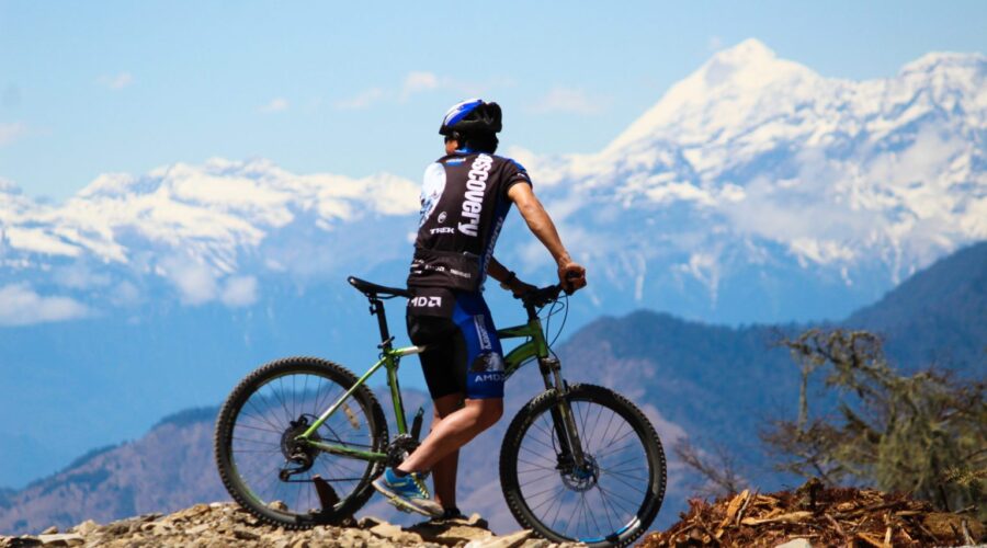 Mountain-biking-in-Bhutan